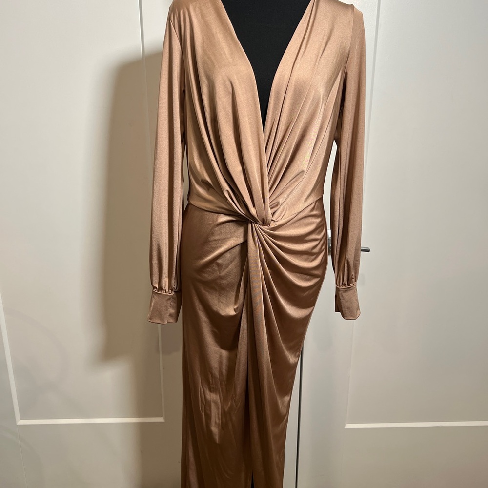Elegant Champagne plunge dress